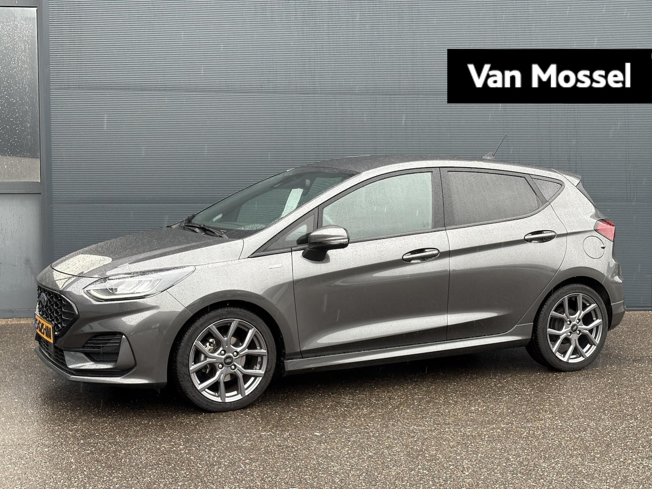 Ford Fiesta - 1.0 EcoBoost Hybrid ST-Line X | VOLLEDIG DEALER ONDERHOUDEN | WINTER PACK | CAMERA | ADAPT - AutoWereld.nl