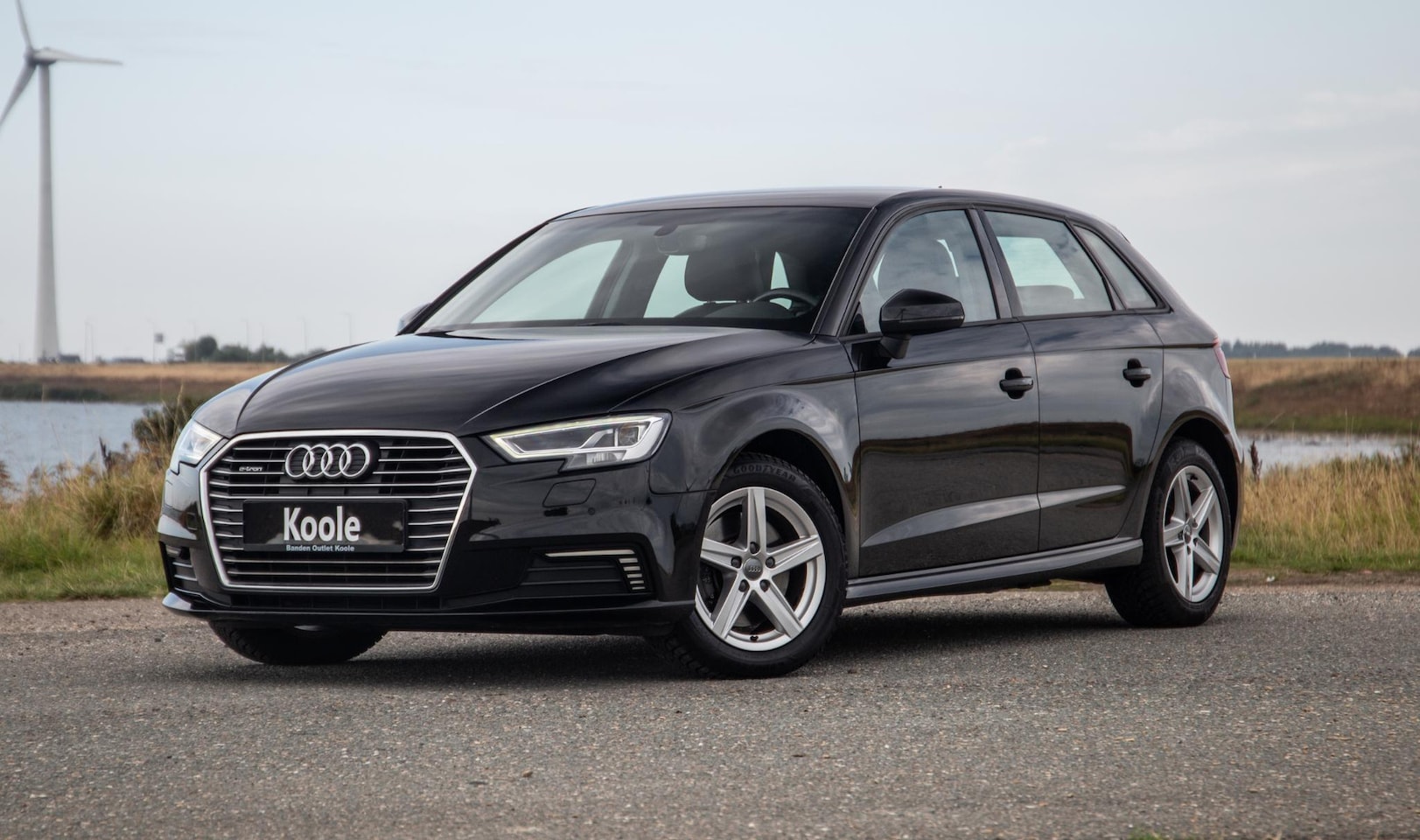 Audi A3 Sportback - 40 TFSI e Edition AIRCO / CRUISE CONTROLE / BRUIN LEER / AUTOMAAT / PHEV - AutoWereld.nl
