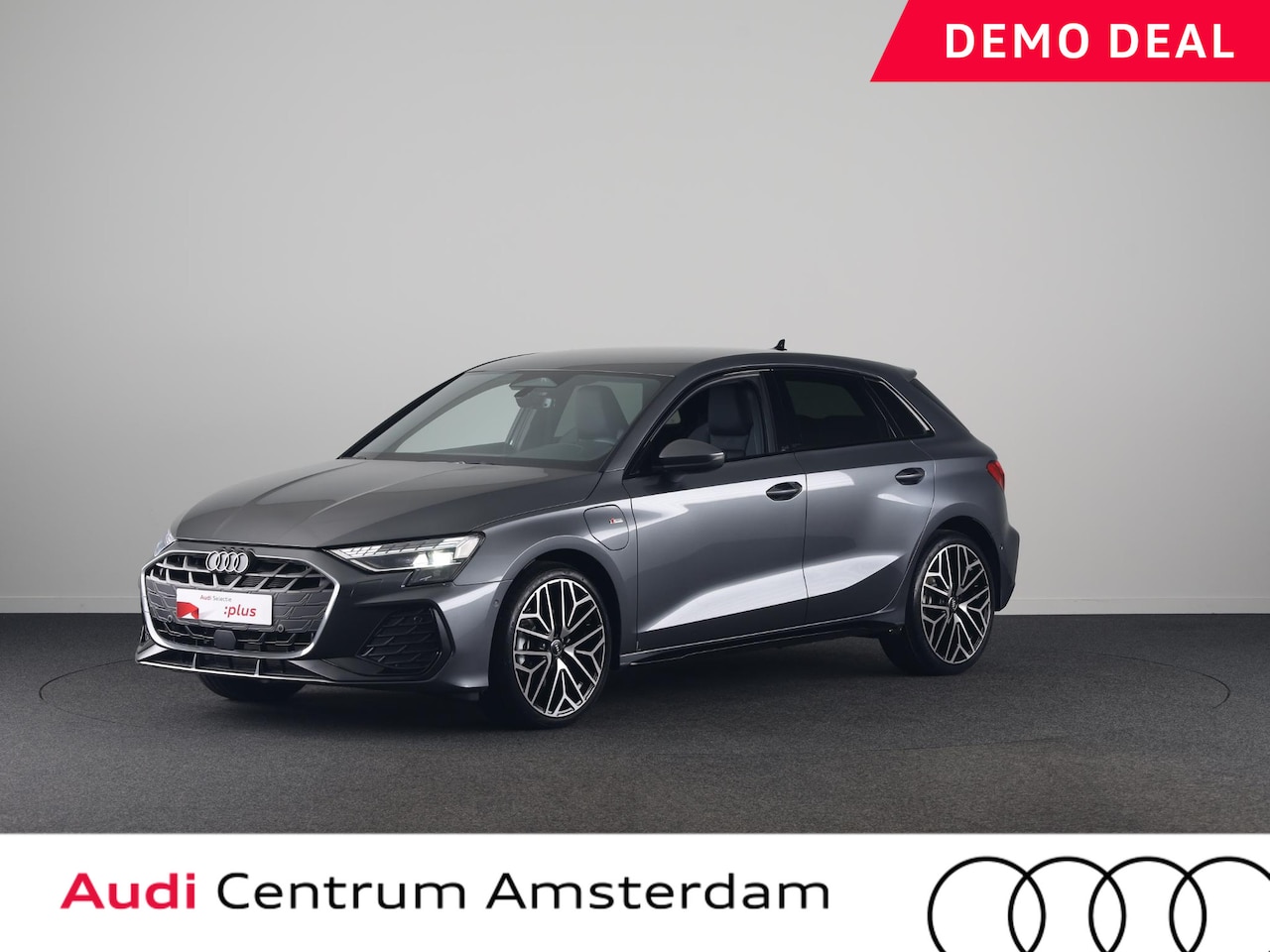Audi A3 Sportback - S edition 40 TFSI e 204 pk | Comfortpakket plus | Lichtpakket plus ambient light | Trekha - AutoWereld.nl