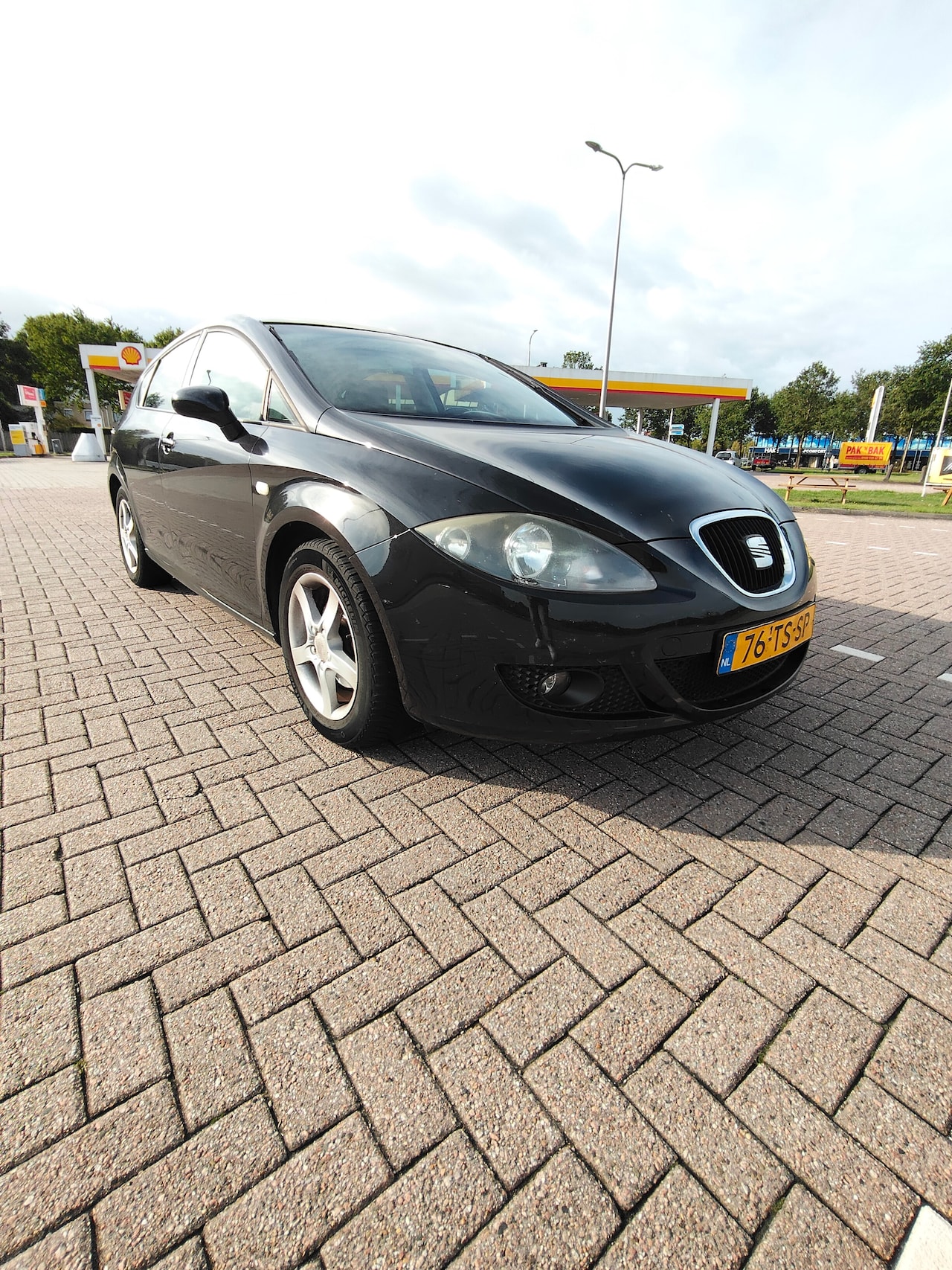 SEAT Leon - 1.6 Sportstyle - AutoWereld.nl