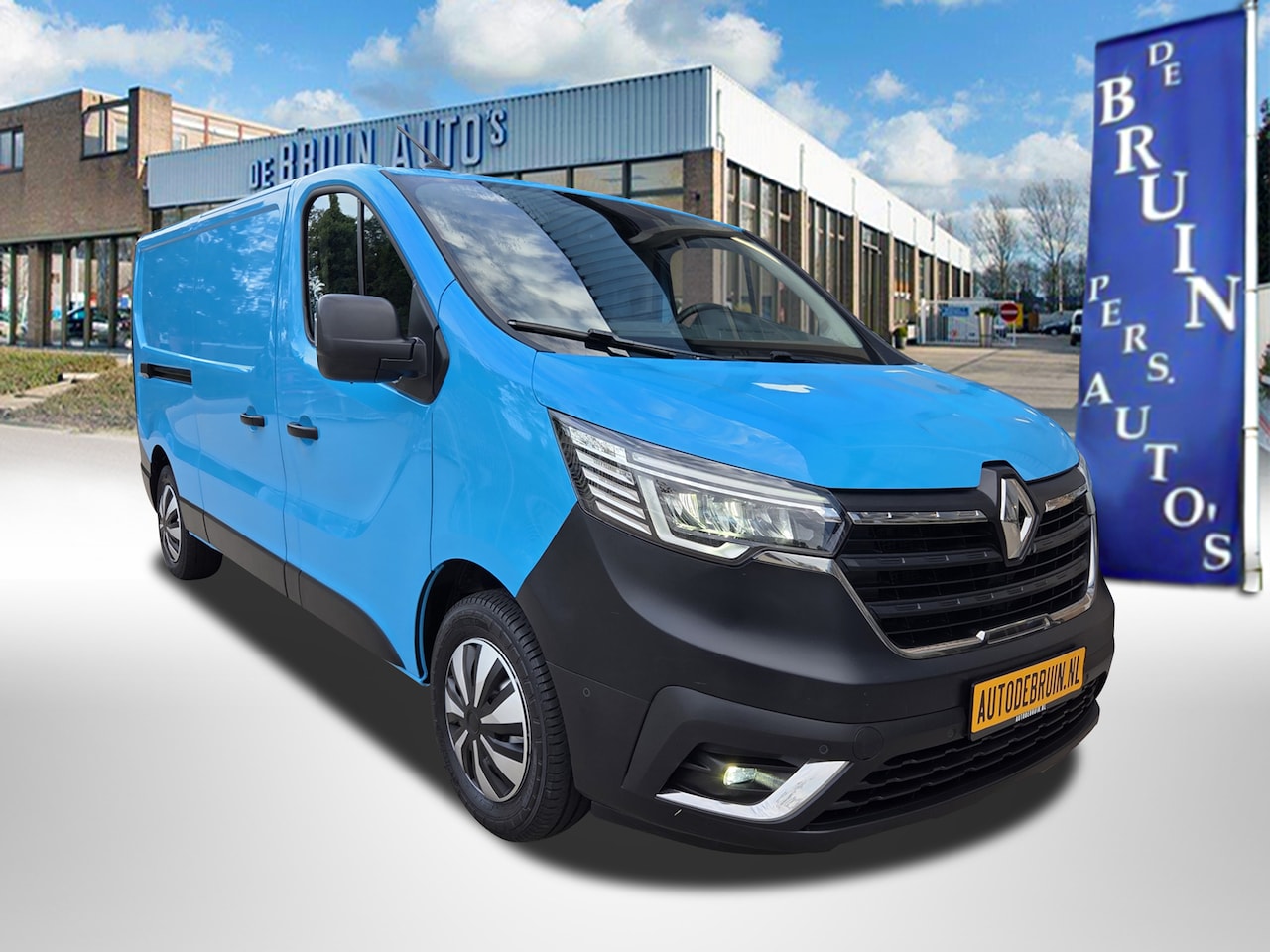 Renault Trafic - 2.0 Blue dCi 150 Pk AUTOMAAT L2 Airco PDC Cruisecontrol Achteruitrijcamera Verwarmde stoel - AutoWereld.nl