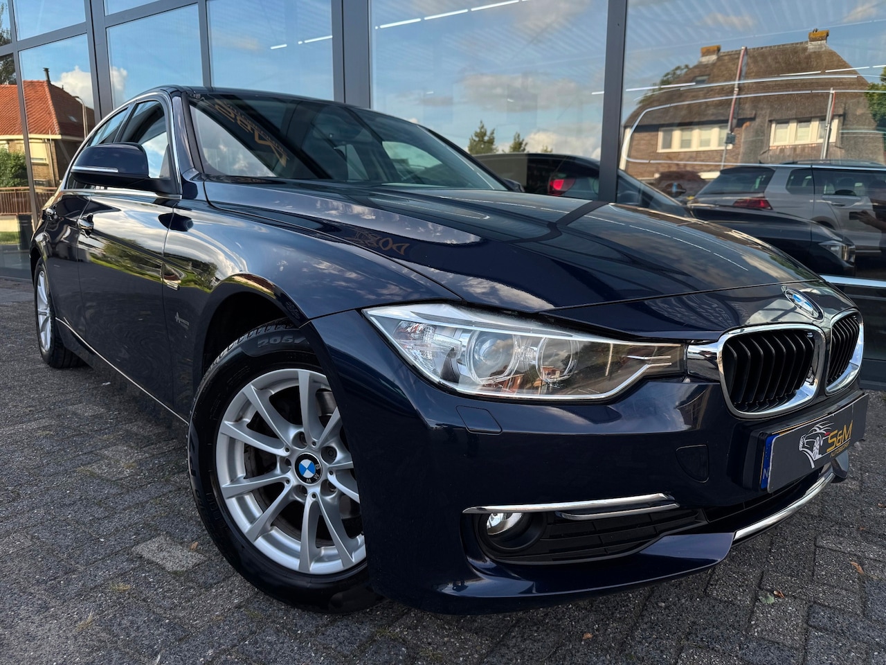 BMW 3-serie - 320i EfficientDynamics Edition High Executive 320i EfficientDynamics Edition High Executive - AutoWereld.nl