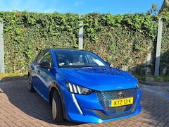 Peugeot e-208 - | 11kW | Warmtepomp | ACC | Camera | Stoelverwarming