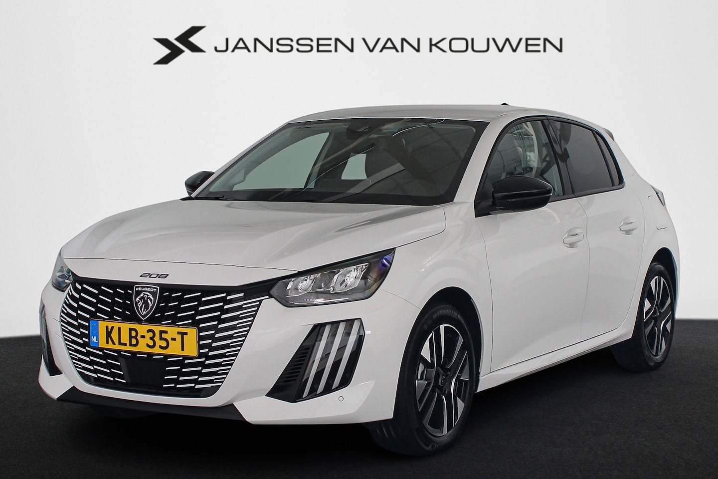 Peugeot 208 - 1.2 Hybrid 100 e-DCS6 Allure Apple CarPlay Climate Control - AutoWereld.nl
