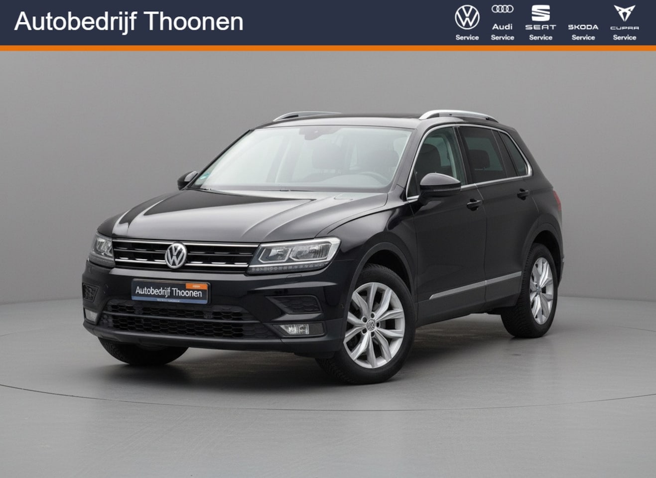 Volkswagen Tiguan - 2.0 TSI 4Motion Highline Business R | Trekhaak | Camera | Stoel & stuurverwarming - AutoWereld.nl