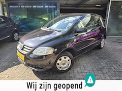 Volkswagen Fox - 1.2 Trendline | 1E EIGENAAR | 3/6 OF 12 MND GARANTIE | NW APK | UNIEK LAGE KM STAND |