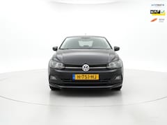 Volkswagen Polo - 1.0 TSI Comfortline CARPLAY