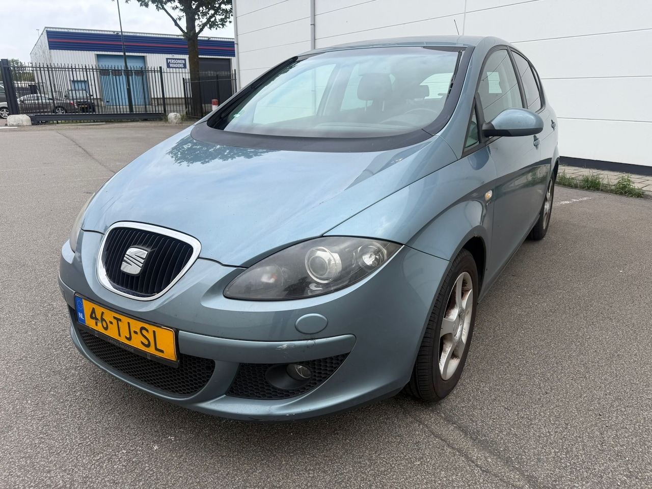SEAT Toledo - 2.0 FSI Businessline Automaat Airco Cruise Climate Parkeersensoren - AutoWereld.nl