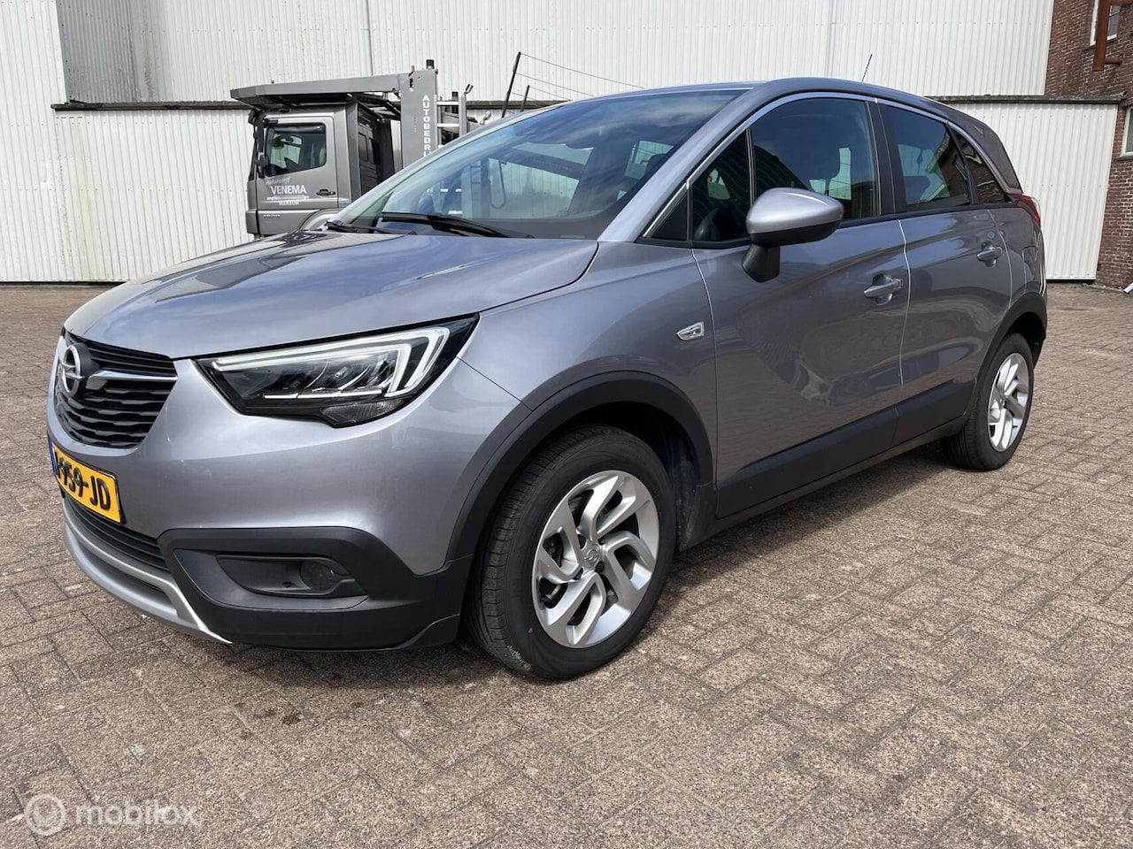 Opel Crossland X - 1.2 Turbo Innovation zeer nette auto - AutoWereld.nl