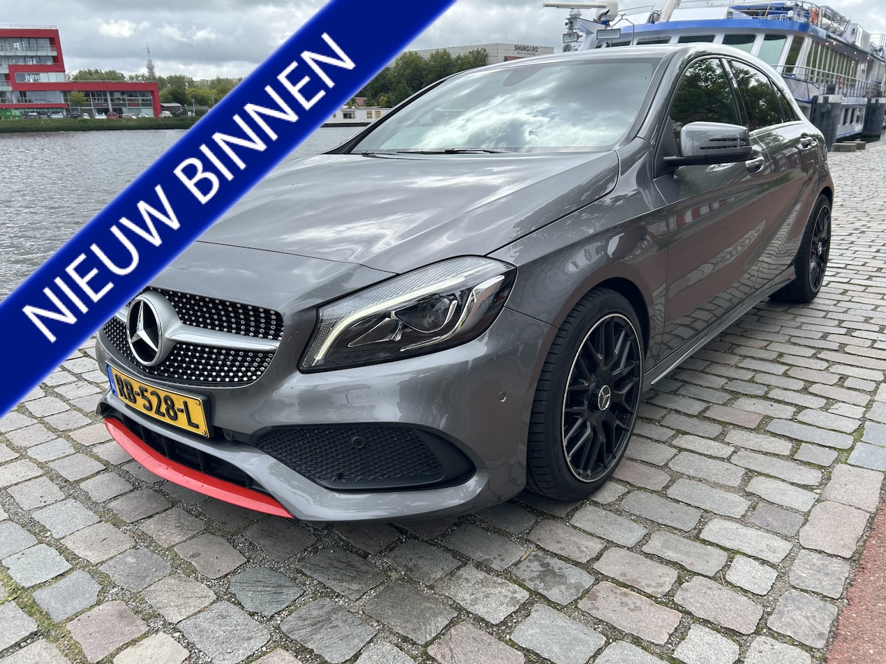 Mercedes-Benz A-klasse - 180 Business Solution AMG airco/ecc navigatie amg pakket - AutoWereld.nl