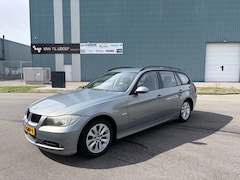 BMW 3-serie Touring - 318i Business Line 6-Bak 145 PK. Leuke inruilauto met nieuwe APK