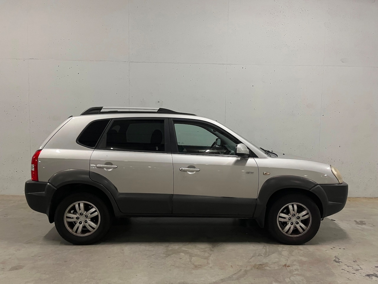 Hyundai Tucson - 2.7i V6 4WD Style Automaat Clima Trekhaak - AutoWereld.nl