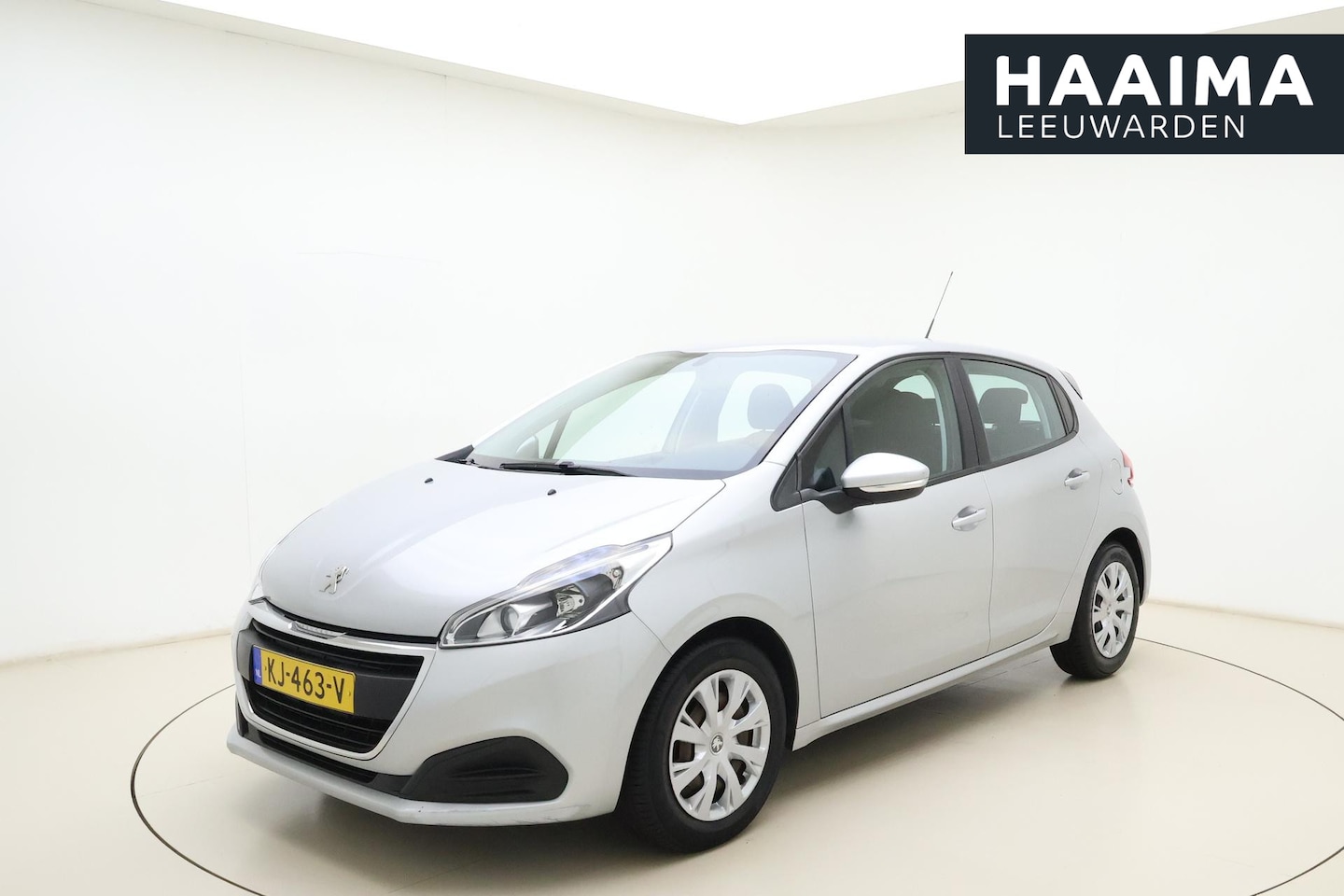 Peugeot 208 - 1.2 PureTech Active 82 PK | Navigatie | Cruise control | Airco | Weinig kilometers | Metaa - AutoWereld.nl