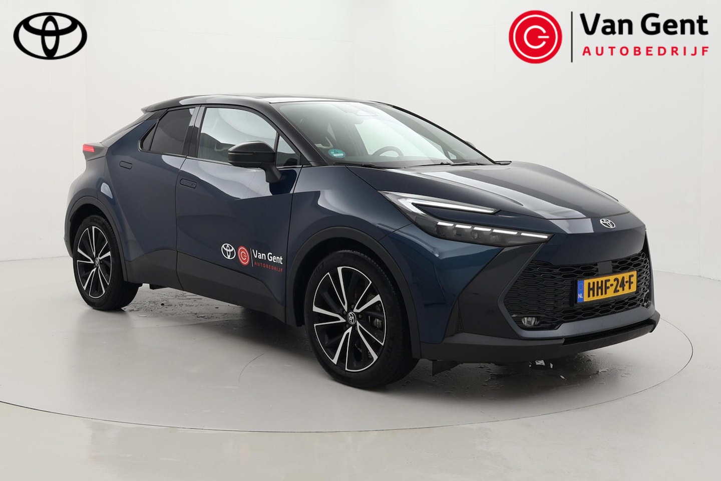 Toyota C-HR - 1.8 Hybrid 140 Executive | Dodehoek detectie | JBL | Apple Carplay / Android Auto | Stoelv - AutoWereld.nl