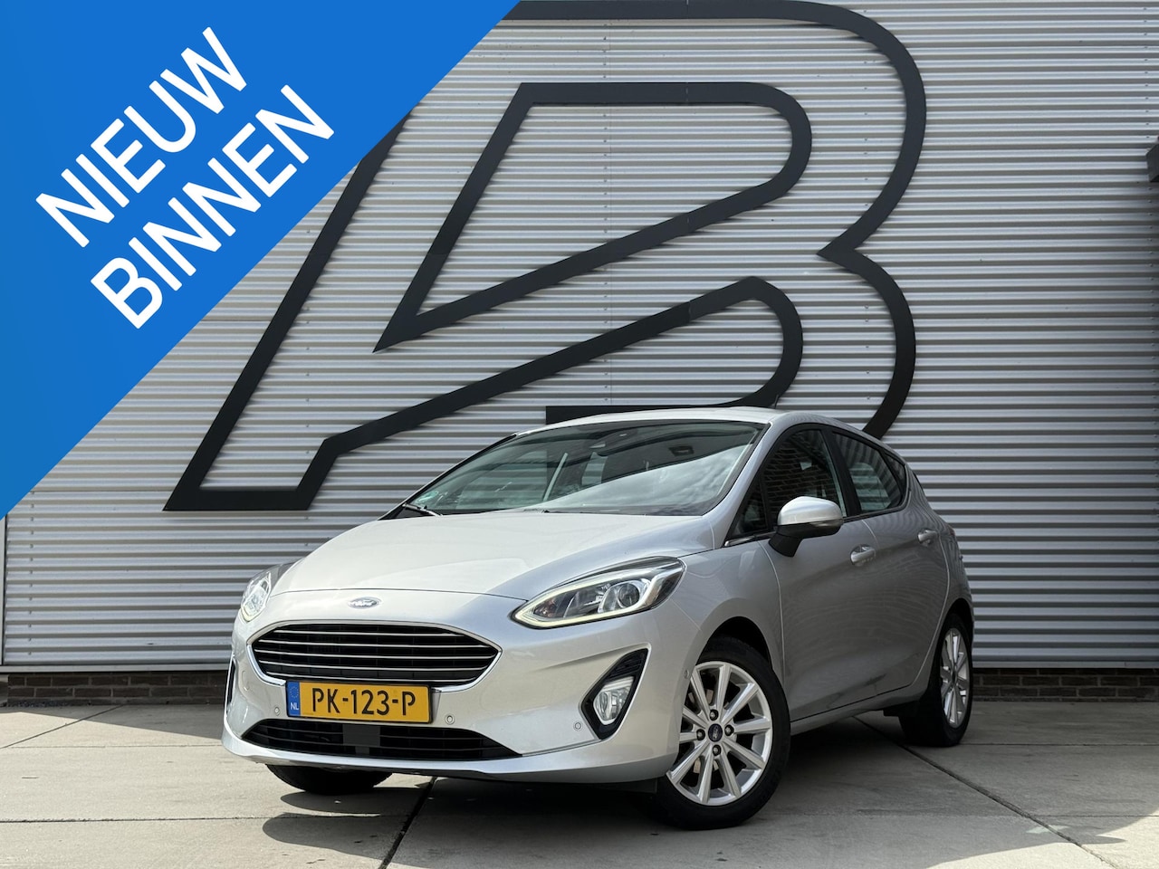 Ford Fiesta - 1.0 EcoBoost Titanium 2e Eigenaar|Camera|Navigatie|Clima|Trekhaak|PDC V+A|B&O Sound System - AutoWereld.nl