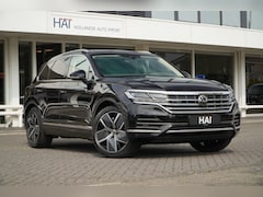 Volkswagen Touareg - 3.0 TSi eHybrid 4M I Pano I ACC I Luchtvering I Trekhaak I 21 Inch I