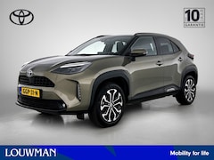 Toyota Yaris Cross - 1.5 AWD Hybrid Executive | Trekhaak | Panoramadak | elektrische achterklep |