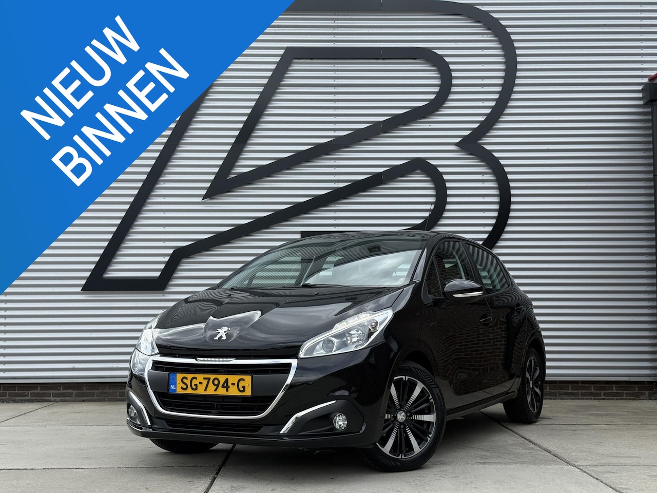 Peugeot 208 - 1.2 PureTech Blue Lion Navi|Airco|Cruise|Carplay|Elek ramen|Lm velgen|N.A.P|APK tot 03-202 - AutoWereld.nl