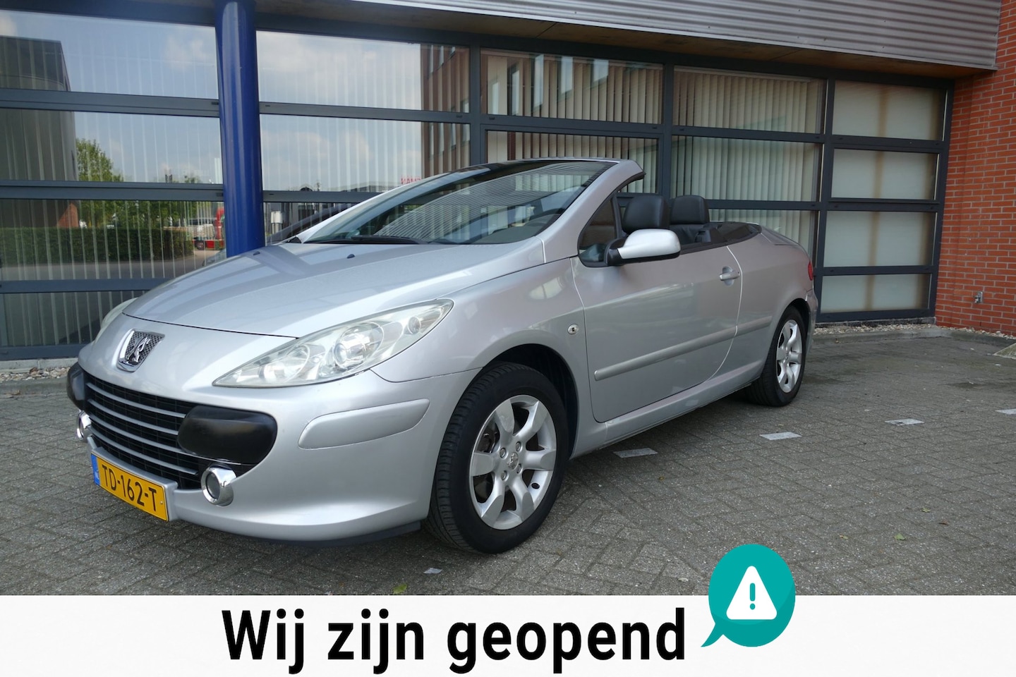 Peugeot 307 CC - 1.6-16V Climate control Apk 23-03-2027 - AutoWereld.nl