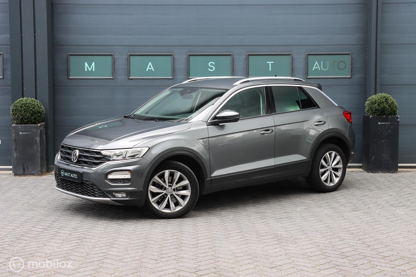 Volkswagen T-Roc - 1.0 TSI Style|VIRTUAL|CAMERA|CARPLAY|NAP - AutoWereld.nl