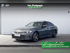 BMW 3-serie - Sedan 330e M-Sport | 18 inch | Trekhaak | Stoelverwarming | Huisselectie
