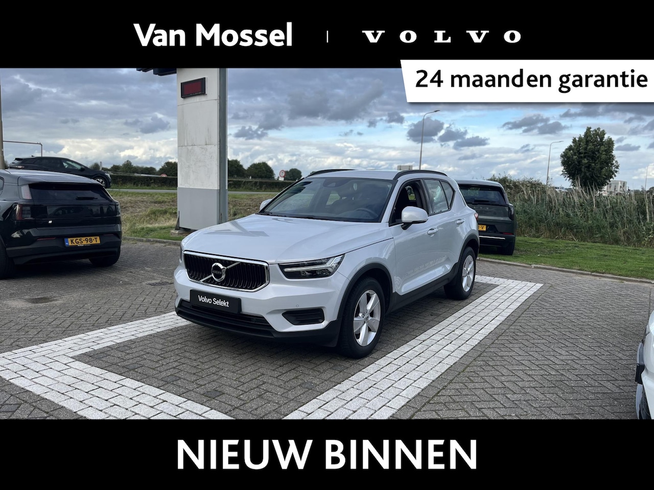 Volvo XC40 - T2 Momentum | Parkeercamera | Climate Control | Apple Carplay | - AutoWereld.nl