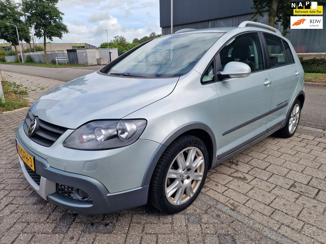 Volkswagen Golf Plus - 1.9 TDI Sportline Business H6 1.9 TDI Sportline Business H6, Apk, Nap, Zeer goed rijdend, Inruil mogelijk - AutoWereld.nl