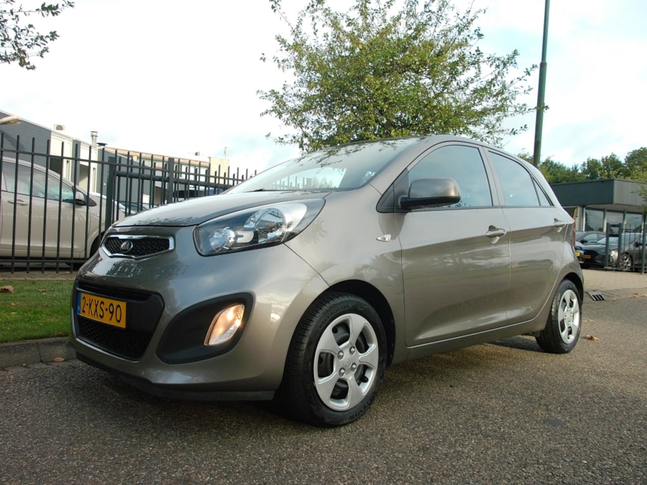 Kia Picanto - 1.0 CVVT 69 PK ISG 5D Comfort Pack Navi Mooi - AutoWereld.nl