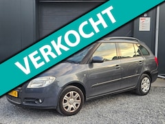 Skoda Fabia Combi - 1.4-16V Ambiente Trekhaak boekjes