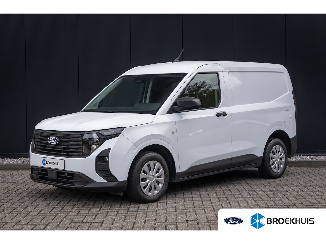 Ford Transit Courier - 1.5 EcoBlue Trend 100pk | Navigatie | Camera | Lichtmetalen velgen - AutoWereld.nl