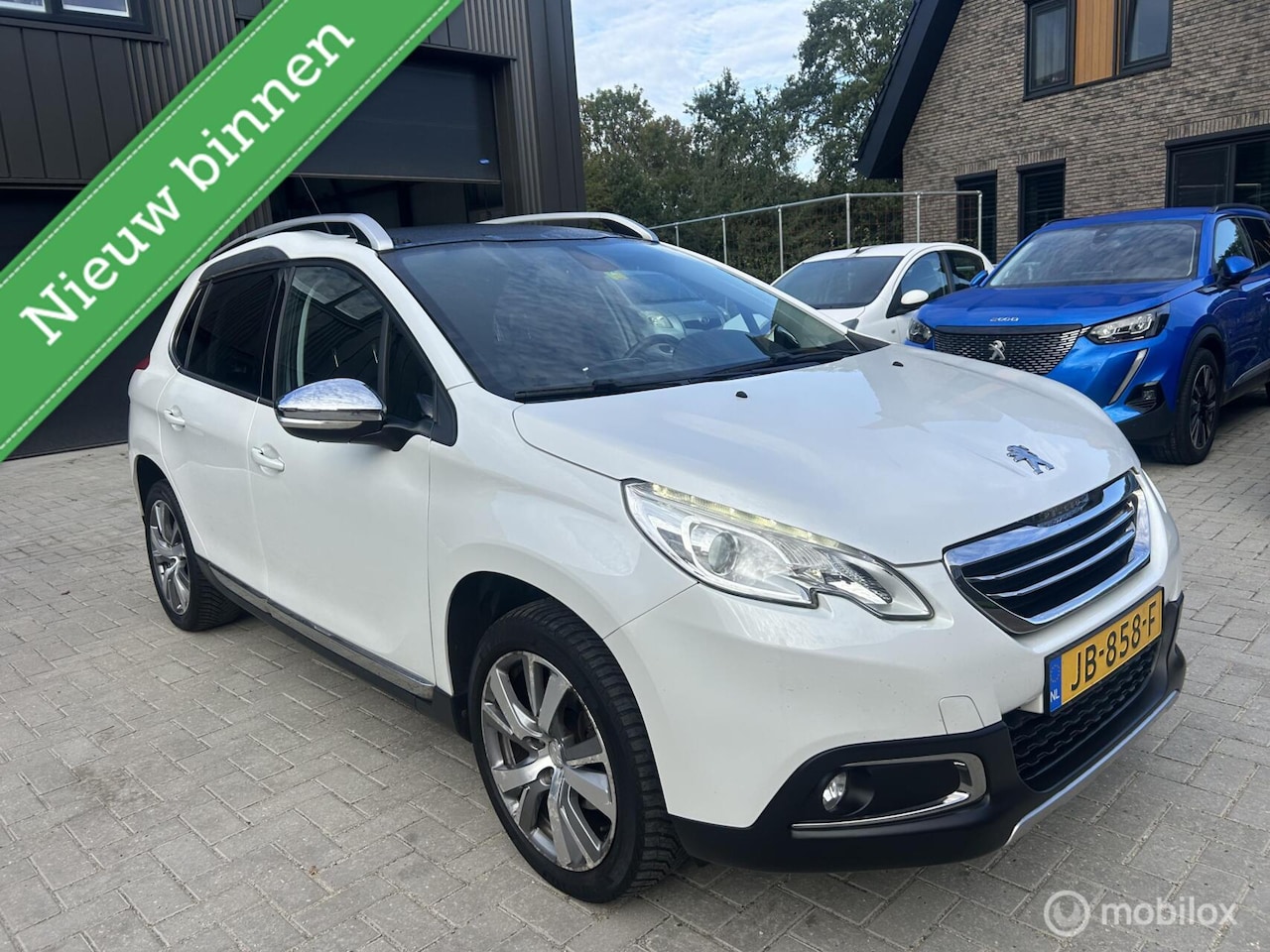 Peugeot 2008 - 1.2 PureTech Allure Distr Riem VV - AutoWereld.nl