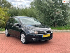 Volkswagen Golf - 1.4 TSI Highline Automaat/Clima