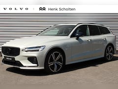 Volvo V60 - T6 Automaat Plug-in hybrid AWD Plus Dark | Birch Light Metallic | Panoramadak | Elektrisch