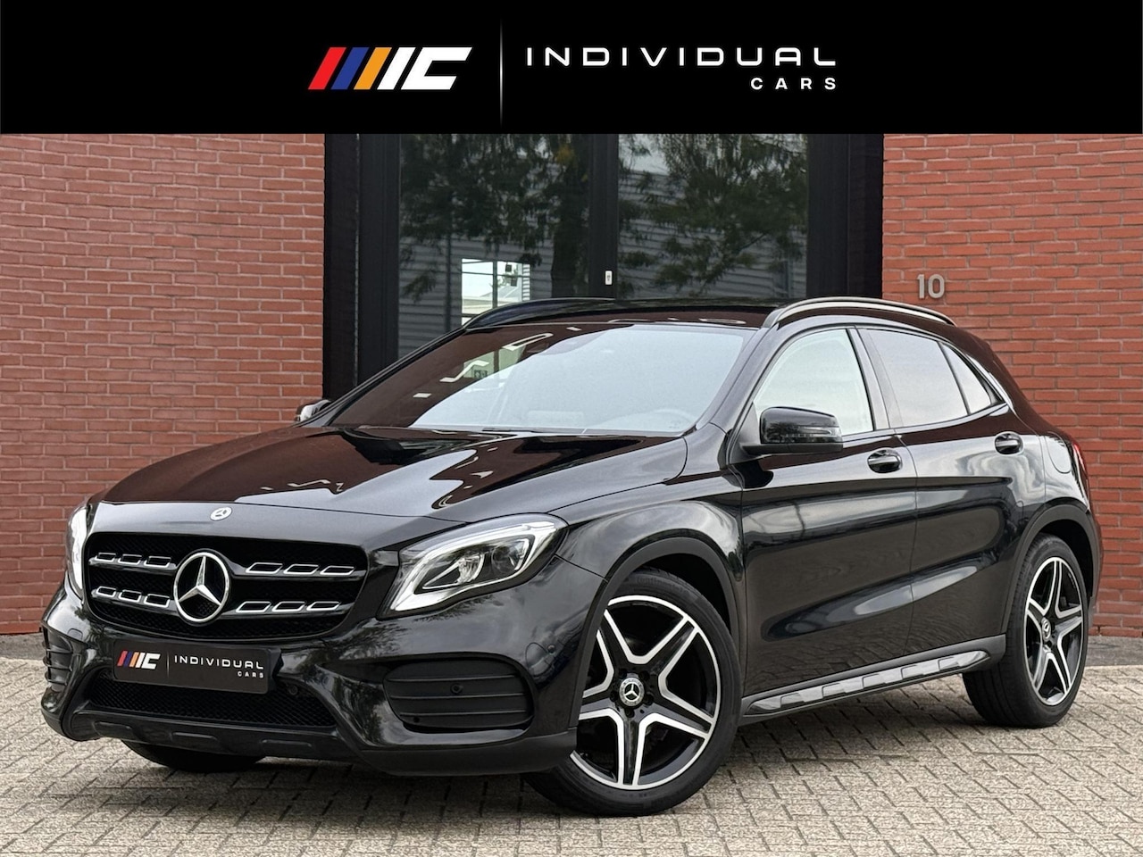 Mercedes-Benz GLA-Klasse - 180 AMG Limited Orig NL Auto NAP - AutoWereld.nl
