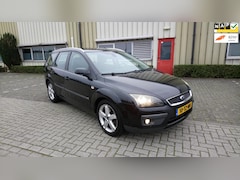 Ford Focus Wagon - 2.0-16V Rally Edition met Nieuwe Apk