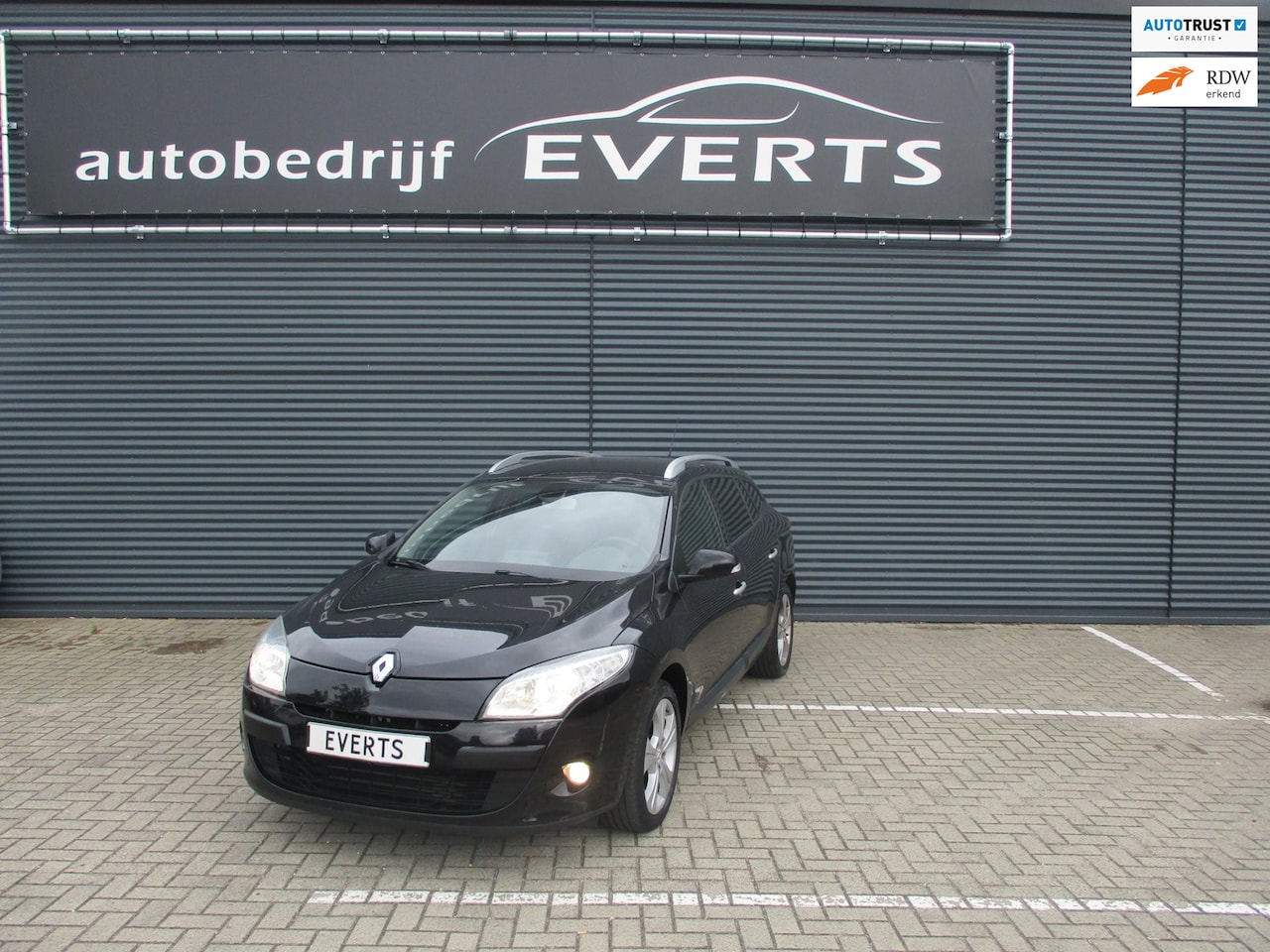 Renault Mégane Estate - 1.4 TCe Expression Let Op lekke Koppakking scherpe prijs zeer mooie en complete auto motor - AutoWereld.nl