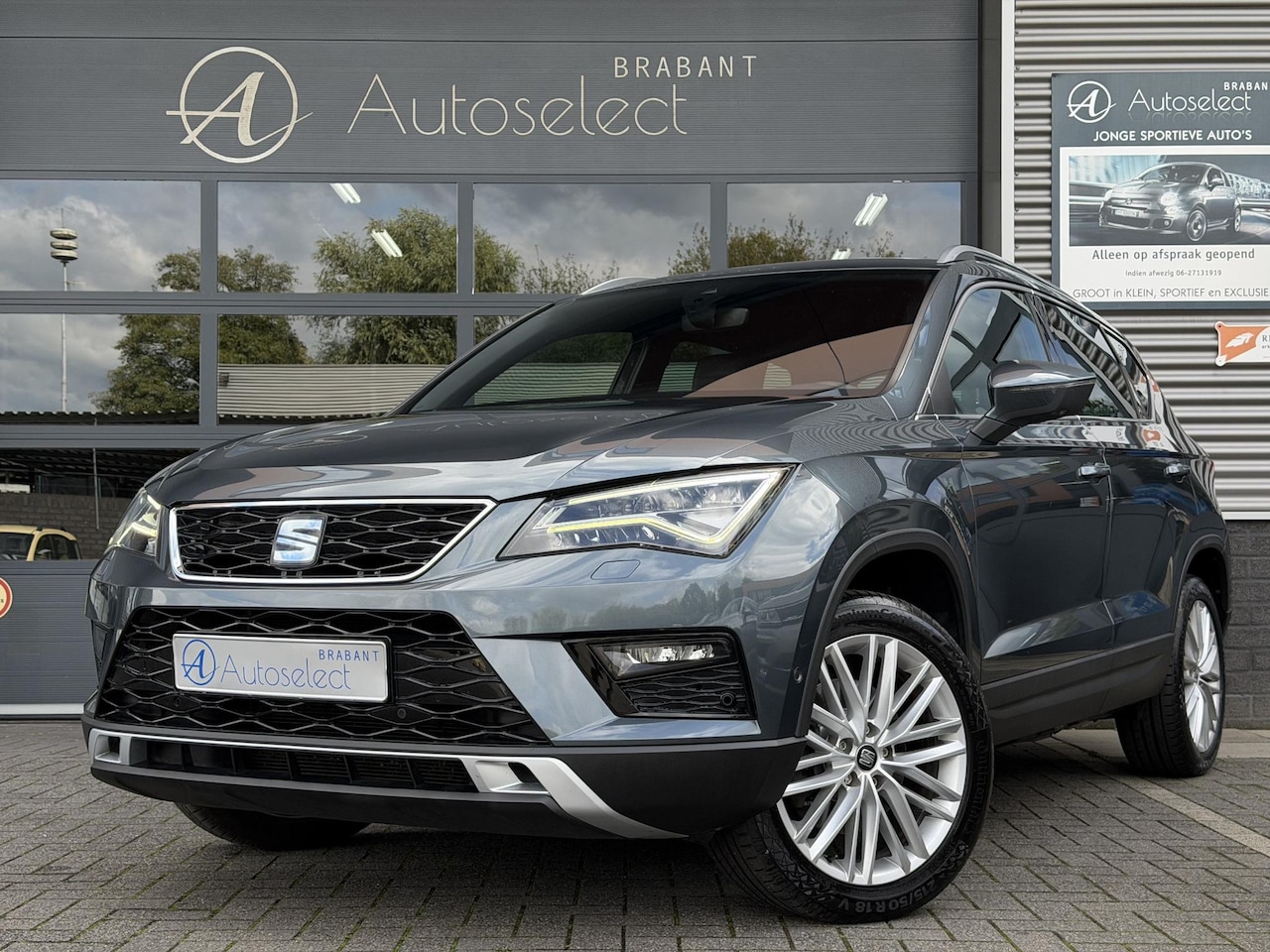 SEAT Ateca - 1.4 EcoTSI Xcellence CarPlay | Camera | Dealer OH - AutoWereld.nl