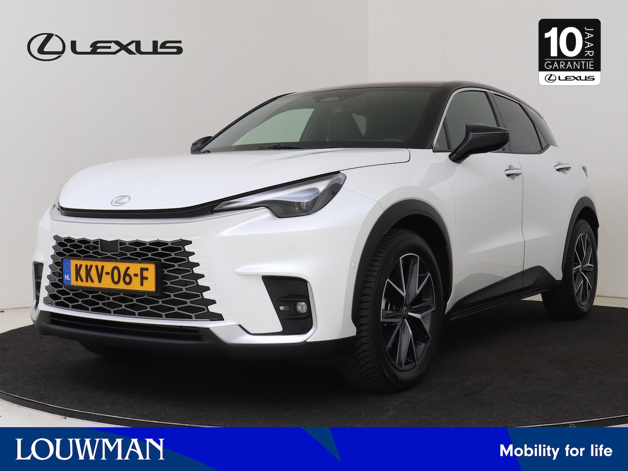 Lexus LBX - Emotion 2WD |Mark Levinson | 360 Camera | Head Up Display | - AutoWereld.nl