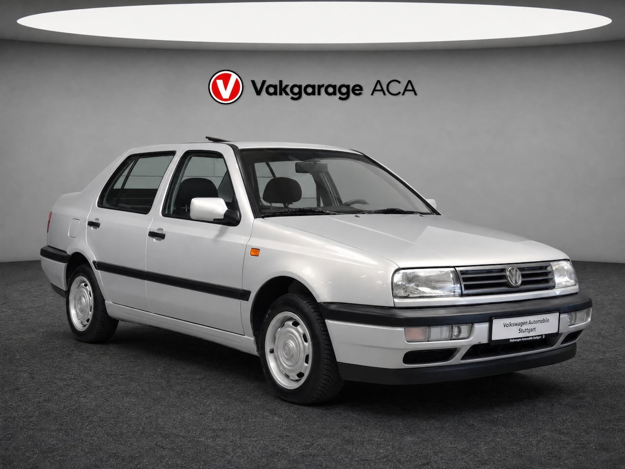 Volkswagen Vento - 1.8 GL // 46.000 km // LEDER // OPEN DAK // COLLECTERS ITEM // - AutoWereld.nl