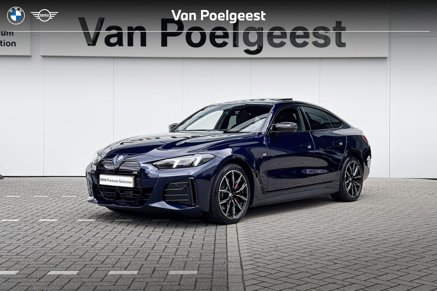 BMW i4 - M60 | Innovation Pack | Panoramadak | Active Cruise Control | 84 kWh - AutoWereld.nl