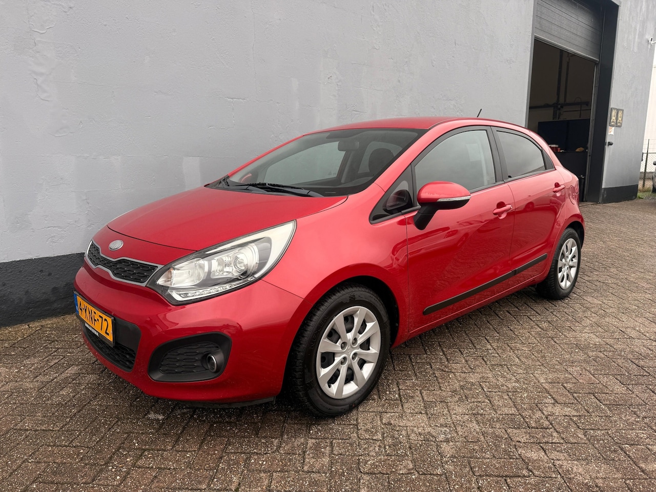 Kia Rio - 1.2 CVVT Plus Pack 5-Deurs - Airco - AutoWereld.nl