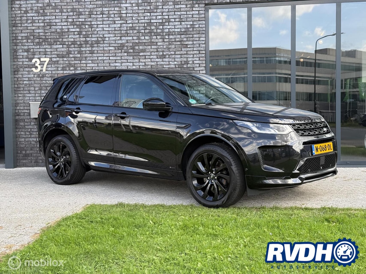 Land Rover Discovery Sport - P300e R-Dynamic HSE |Pano|360|Mer - AutoWereld.nl