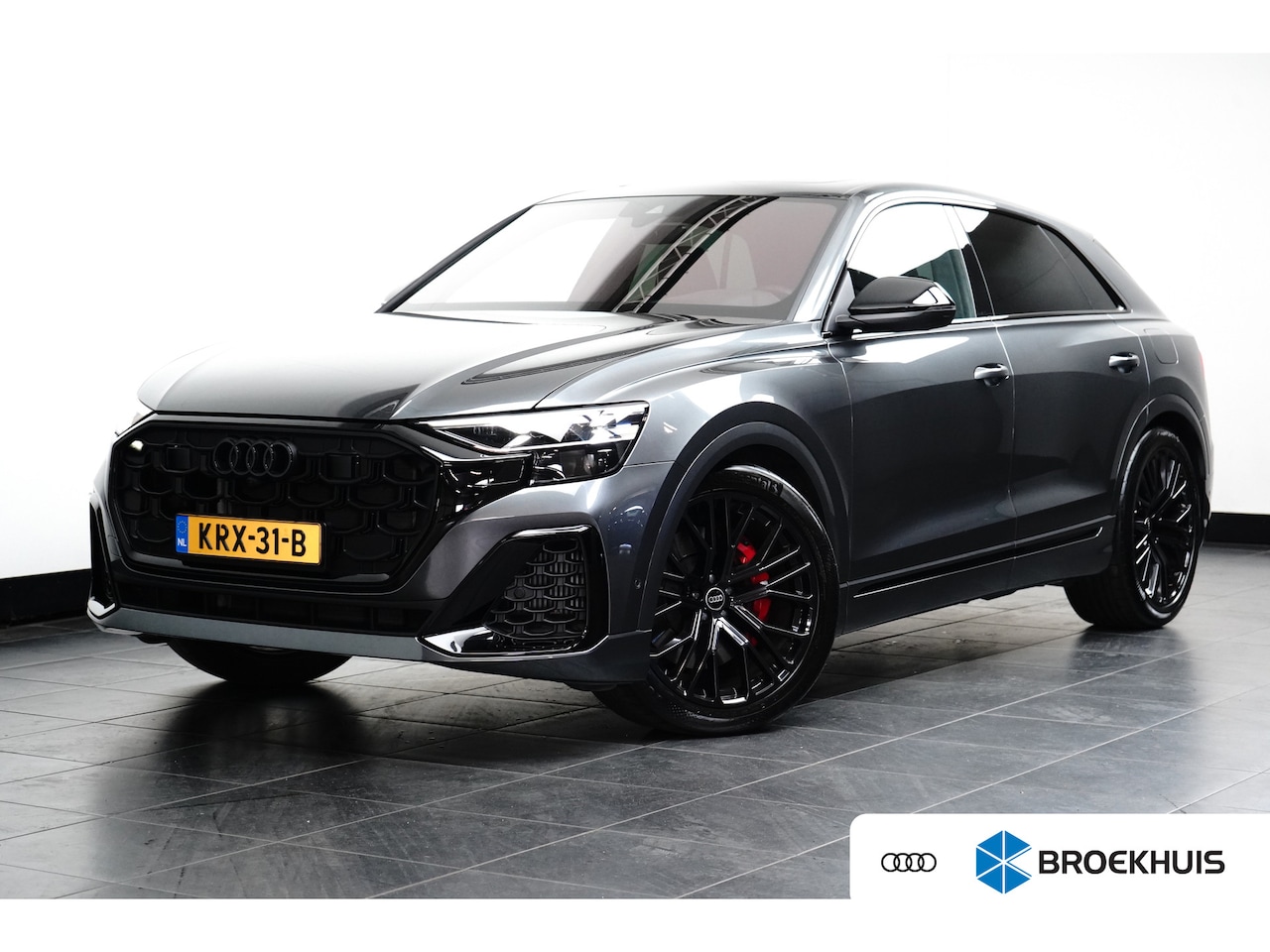 Audi Q8 - 60 TFSI e quattro Pro Line S Competition 490 PK | Vierwielbesturing | Panoramadak | B&O | - AutoWereld.nl