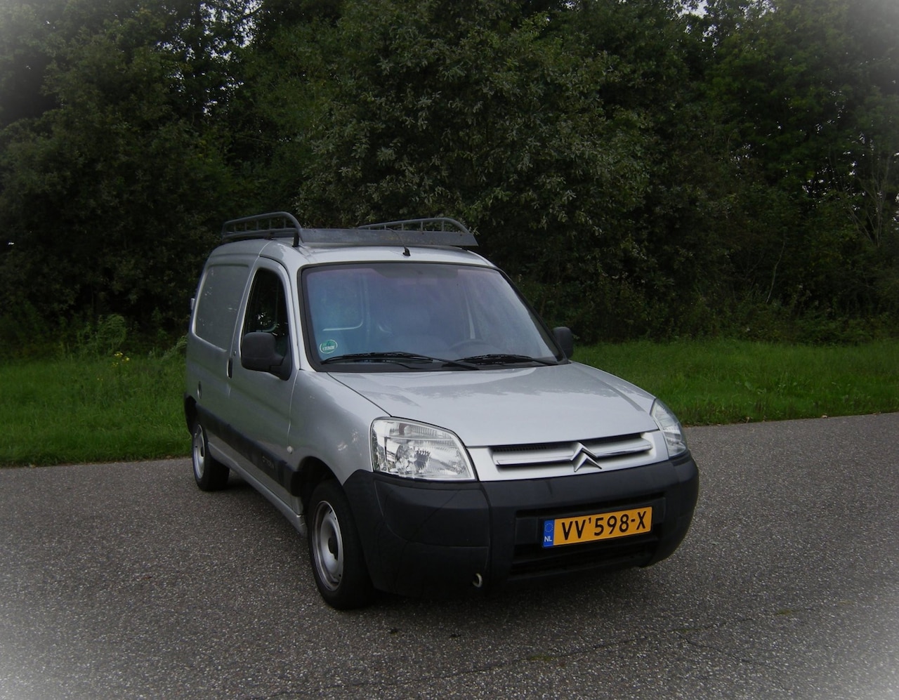 Citroën Berlingo - 1.4i 600 . Benzine . Airco . Dak imprial . enz - AutoWereld.nl