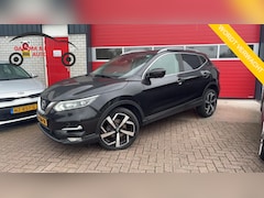 Nissan Qashqai - 1.3 DIG-T Premium Edition FULL LED / LEDER / STOELVERW / 360GR CAMERA / PANORAMADAK / KEYL
