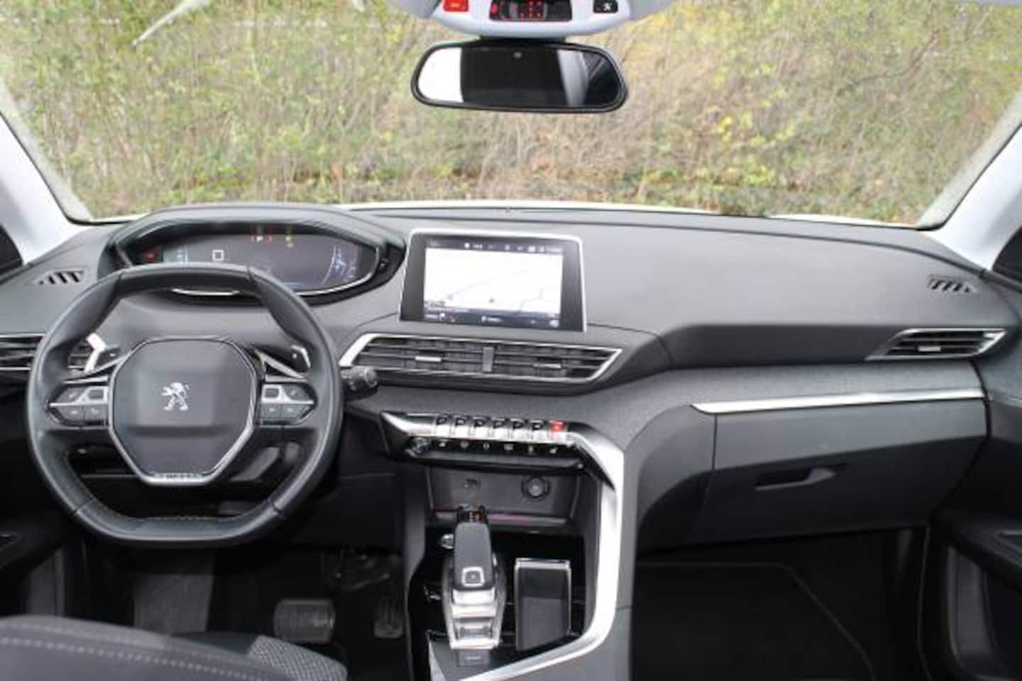Peugeot 5008 - 1.2 PureTech 130pk S&S EAT8 Blue Lease Premium