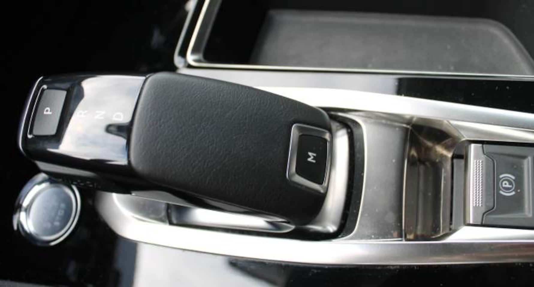 Peugeot 5008 - 1.2 PureTech 130pk S&S EAT8 Blue Lease Premium