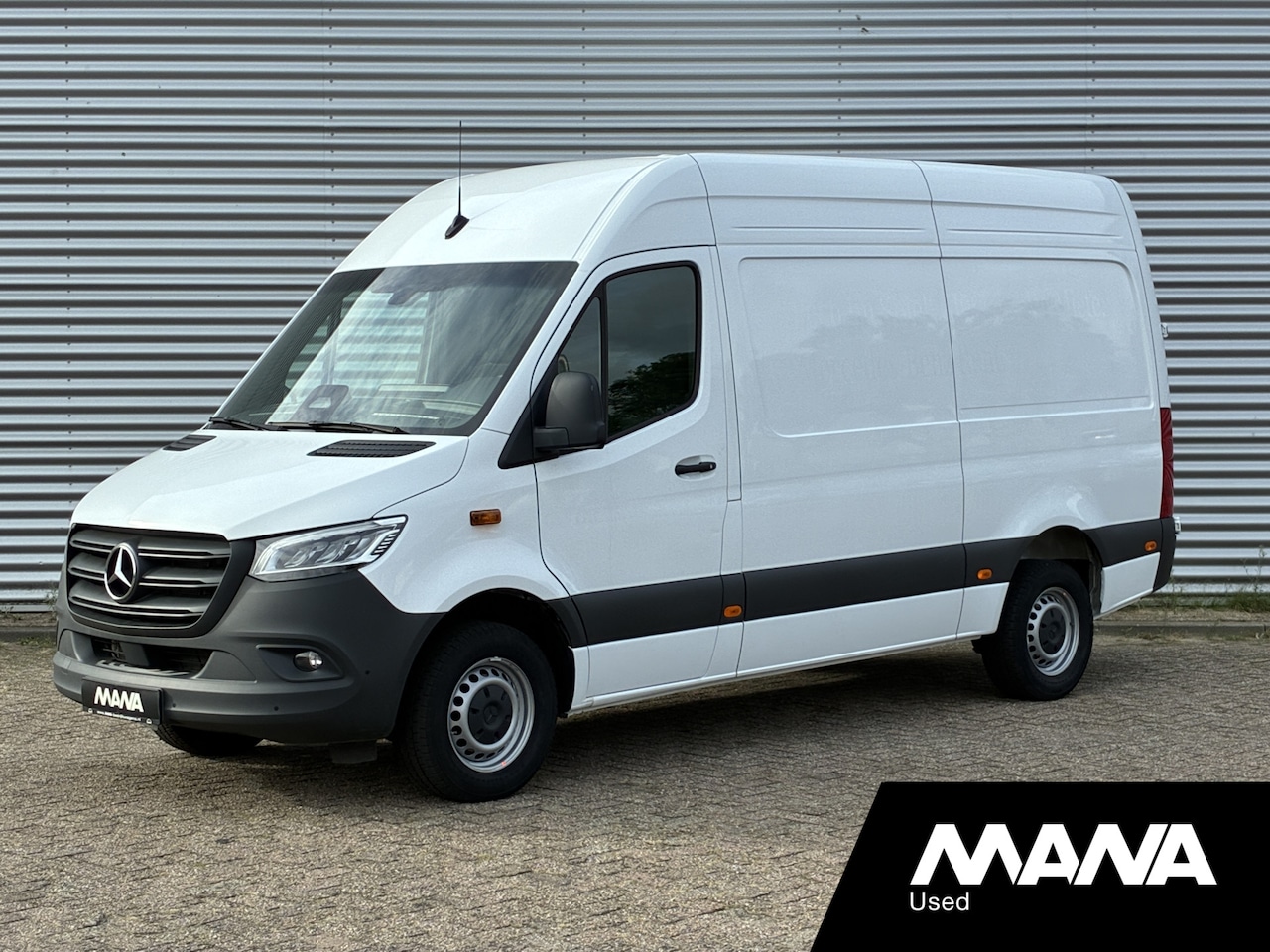 Mercedes-Benz Sprinter - 317 1.9 CDI 170pk L2H2 RWD LED Facelift Trekhaak 3,5t Cruise Camera Carplay Mbux - AutoWereld.nl