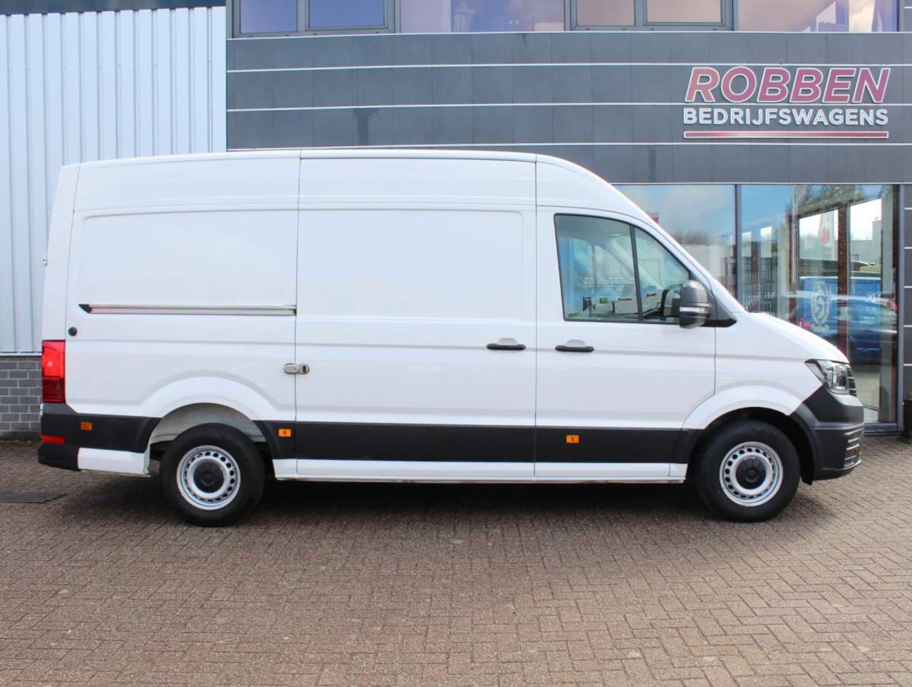 Volkswagen Crafter - 2.0 TDI L3H3 Airco/Cam/PDC - AutoWereld.nl