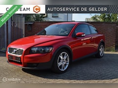 Volvo C30 - 2.4i Momentum | Youngtimer | ECC | Cruise
